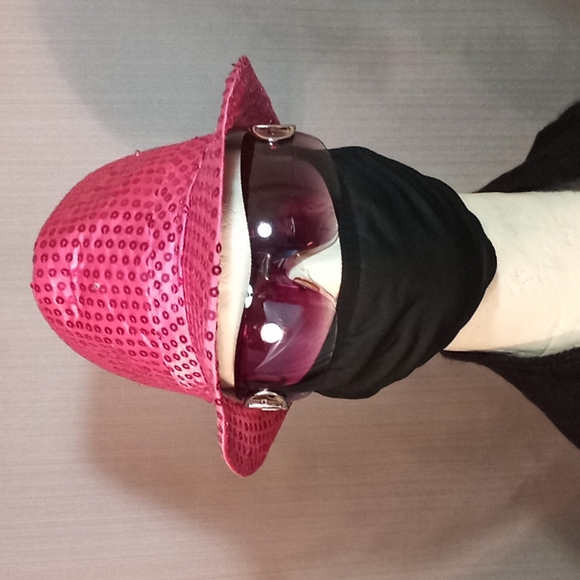 Blinking LED lit pink sequined fedora hat (925) - Picture 3 of 9